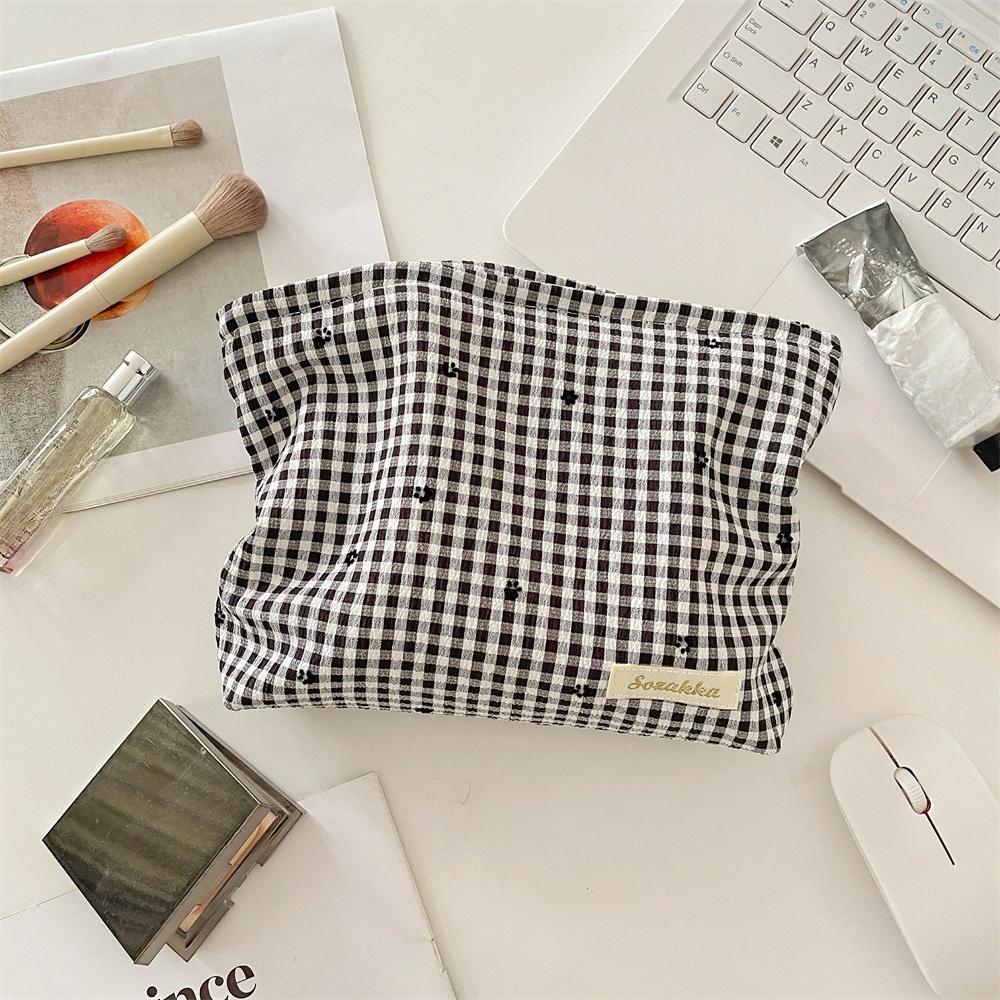 

Plaid Striped Fashion Cosmetic Bag Portable Travel Toiletry Bag Women Large Capacity Zipper Make Up Organizer Makeup Storage Bag чорний