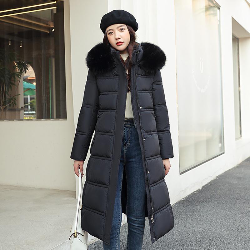 Daunen-Baumwollkleidung für Damen, lang, über dem Knie, großer Pelzkragen, koreanische Version, schmaler und dünner Gürtel, Jackenmantel