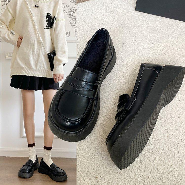 Size 35-42, large size women's shoes 41 fat feet, platform British style spring leather shoes, women wear one pedal autumn single shoes
