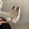 Round head shallow mouth single shoes female spring and autumn new soft leather ballet fairy wind temperature soft flat bean ladyshoes