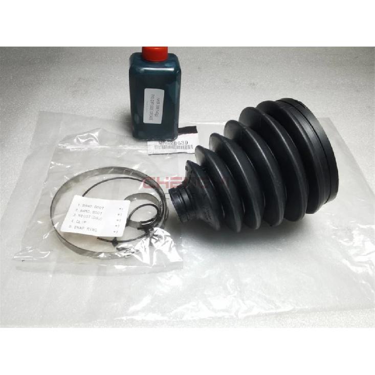 Repair Kit For Front Axle Shaft Ball Cage Dust Boot For Pajero Montero Sport V31 V33W V43W V63W V73W V75W V78W MR528639 MR528709