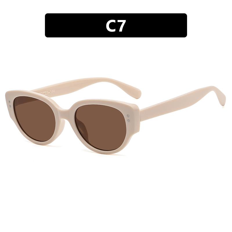 Cat's eye black frame plain artifact European and American retro ins small frame myopia eyes can be equipped with degree glasses frame female tide
