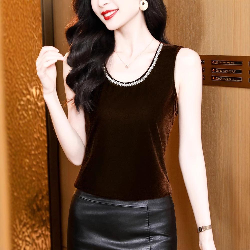 

Новый стиль и универсальный бархатный жилет с бисером для женщин, для ношения как внутри, так и снаружи, с высококачественным пуловером с круглым вырезом и без рукавов в качестве основы. 3XL