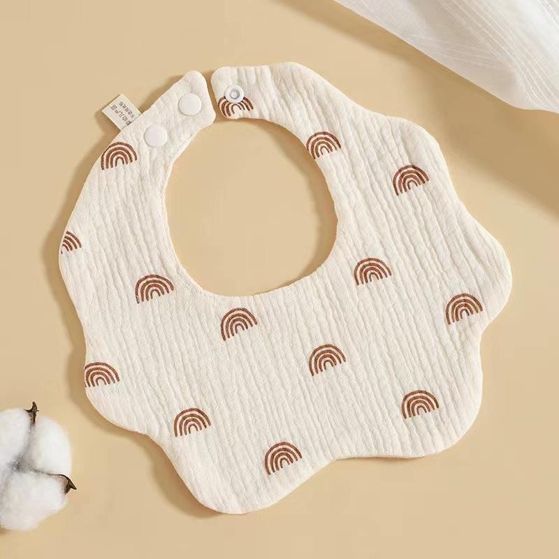 

Новый стиль шестислойный хлопковый слюнявчик для малыша: Лепестковый дизайн против срыгивания для новорожденных