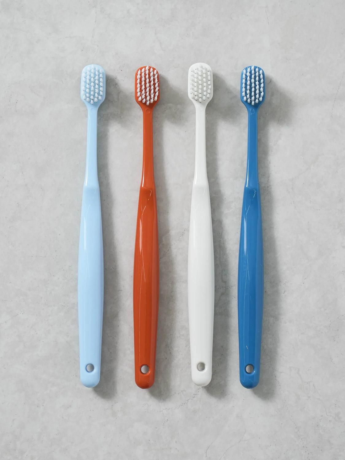 Thorough Clean Micro-Bristle Toothbrush Set (4-Pack) 1ea