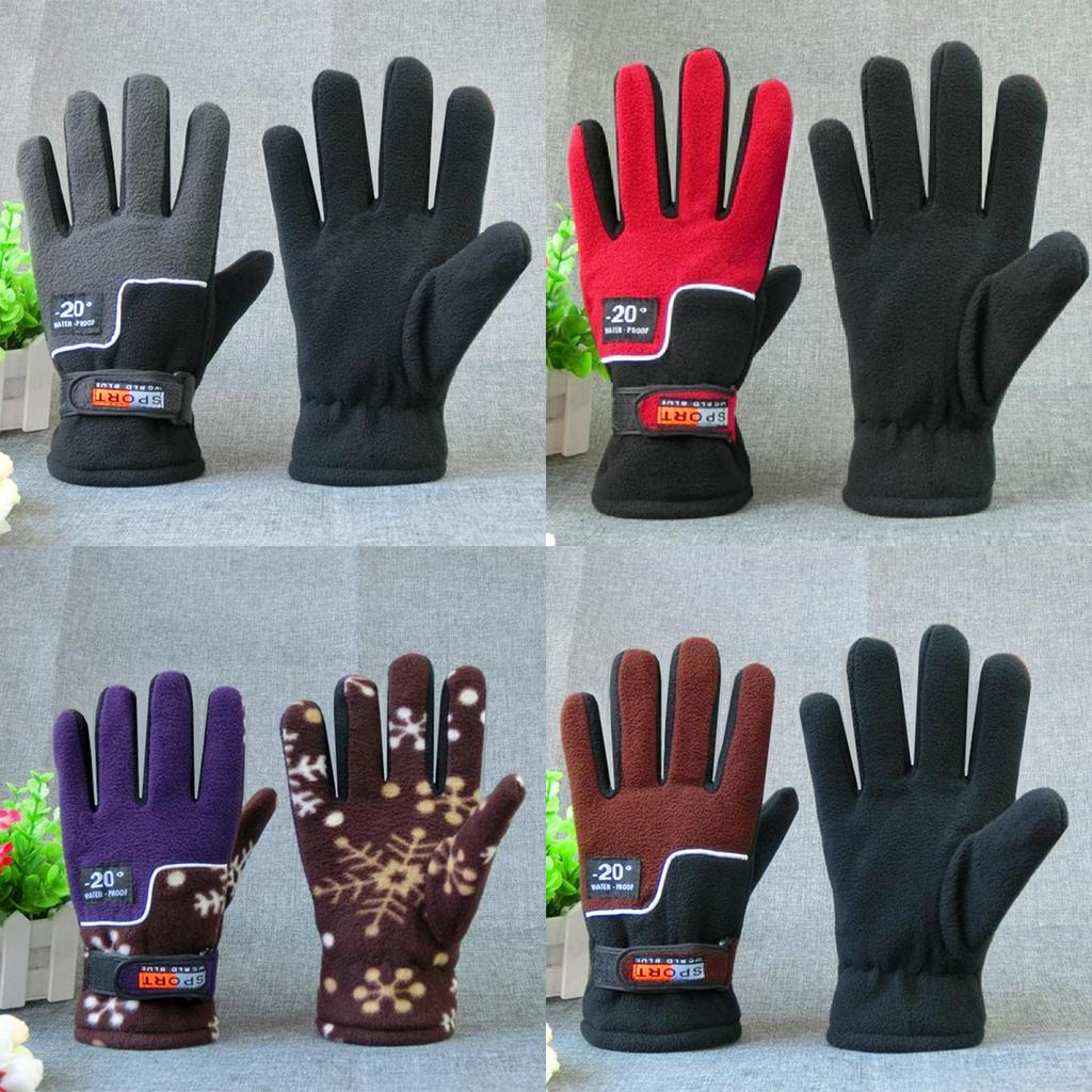 Fahrradhandschuhe mit Fleece-Material für Radfahren bei kaltem Wetter und für Grip