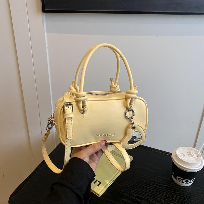 Handheld Small Bag Women's Summer Versatile New Commuter Shoulder Messenger Bag Fashion Pillow Bag