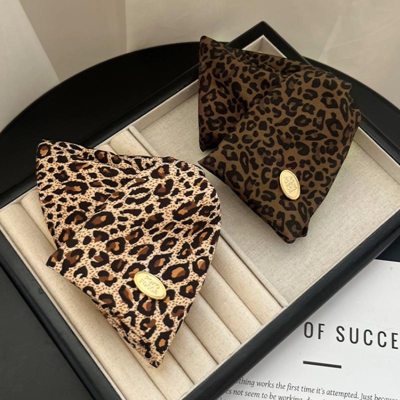 1PC Retro Leopard Print Triangular Grab Clip, Suitable for Women's High-end Hairpins, Fashionable and Personalized Hairpin Headgear