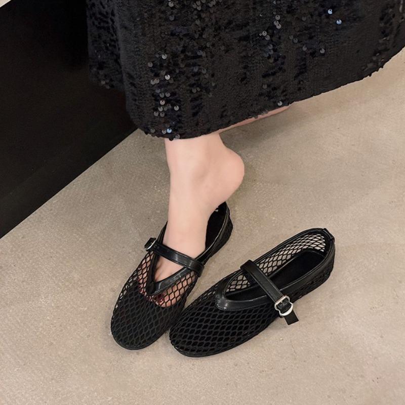 Fashion Women's Shoes Mesh Womens Mary Jane Shoe Hollow Buckle Strap Fishnet Shoes Breathable Hot Selling Women Flat Shoes New