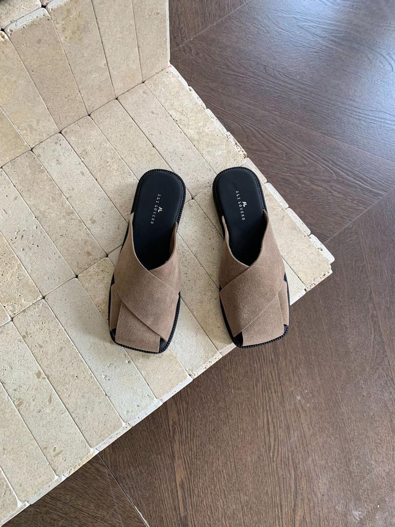 Baotou half slippers women's outer shoes spring and summer 2025 new lazy slippers soft-soled muller shoes