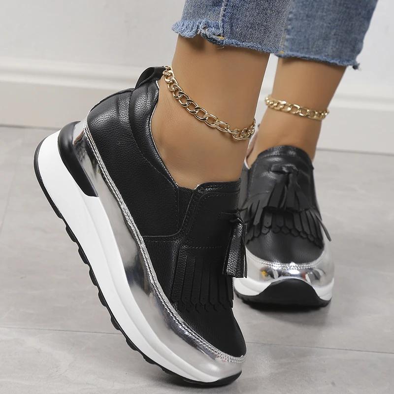 New Brand Designer Breathable Women Shoes Platform Casual Shoes Slip On Woman Sneakers