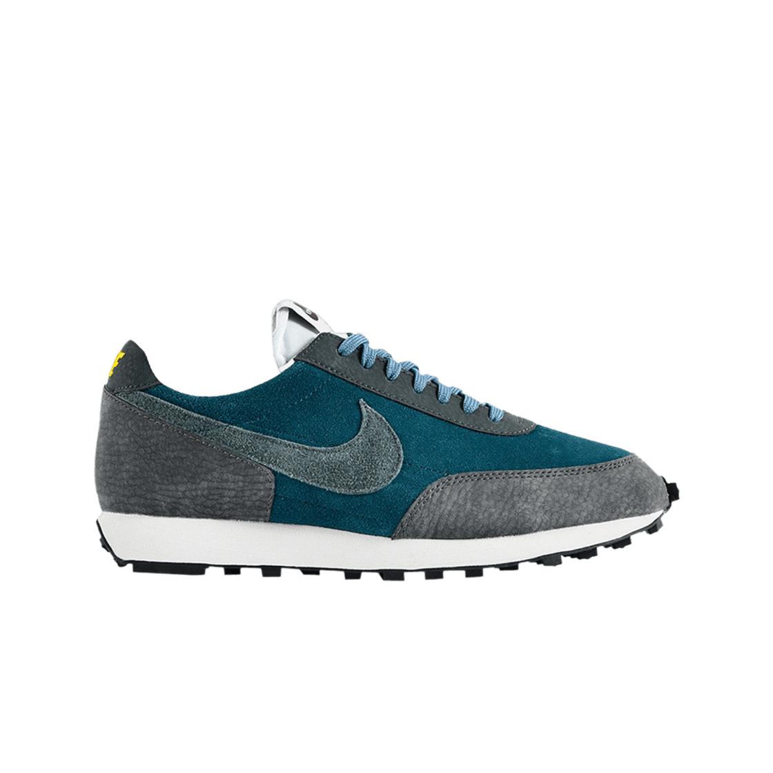 

Nike Daybreak Midnight Turquoise Seaweed 280