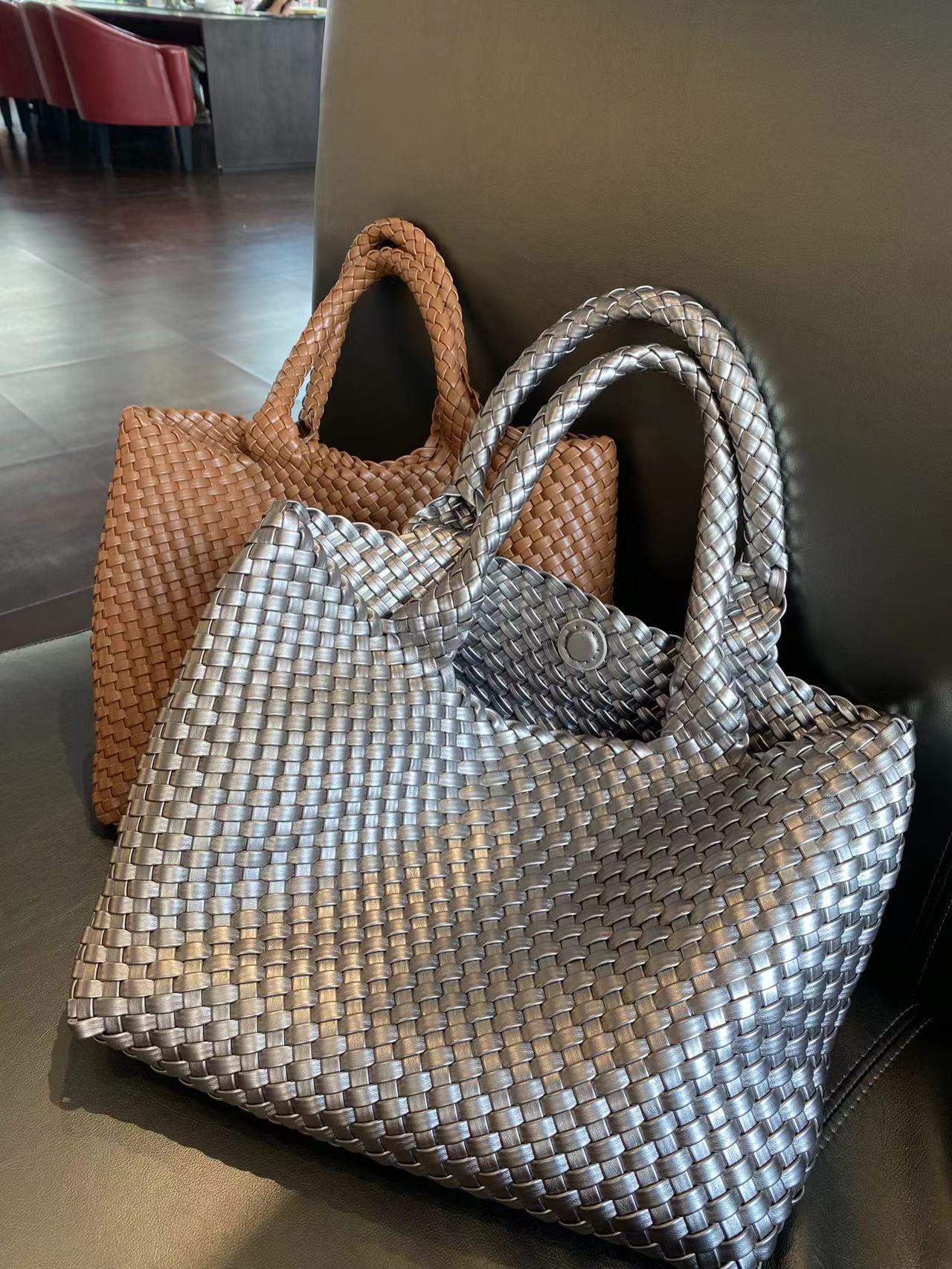 

Універсальна жіноча сумка ручного плеча великої місткості 2023 року