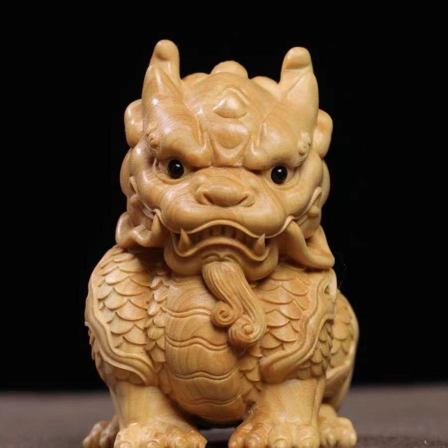 Thuja sutchuenensis Solid Wood Carved Tea Toys Kirin Tea Pet Ornament Home Crafts and Cultural Toys Kung Fu Tea Set Accessories