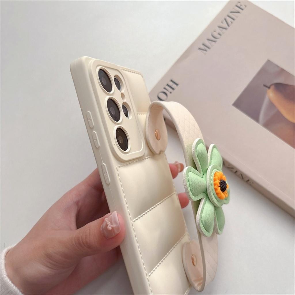 Down Jacket Wrist Strap Phone Case for Samsung Galaxy S26 S25 Ultra S24 S22 Plus S23 S21 FE A17 A07 A35 A55 A56 A36 Stand Cover