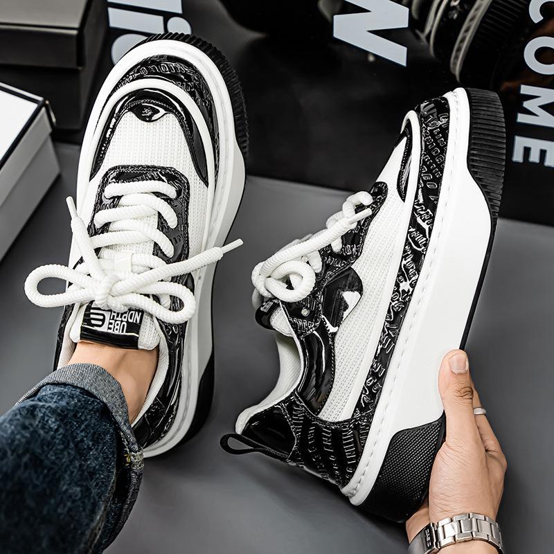 Fashion casual shoes men's 2025 summer new mesh breathable thick baseplate shoes Korean version versatile color matching skateboard shoes