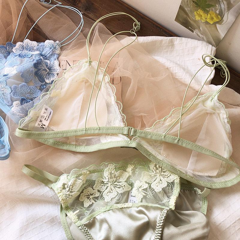 Frauen Sexy Dreieck Tasse Dessous Französisch Ultra Dünne Spitze Blumen Stickerei BH Set Junges Mädchen Gepolsterte Büstenhalter und Höschen Sets
