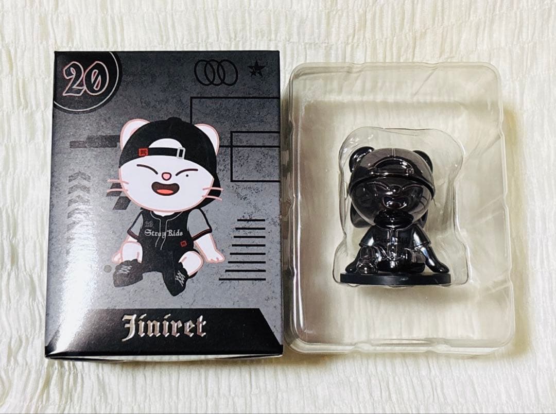 

[USED] Stray Kids Figure Genielet Hyunjin Secret