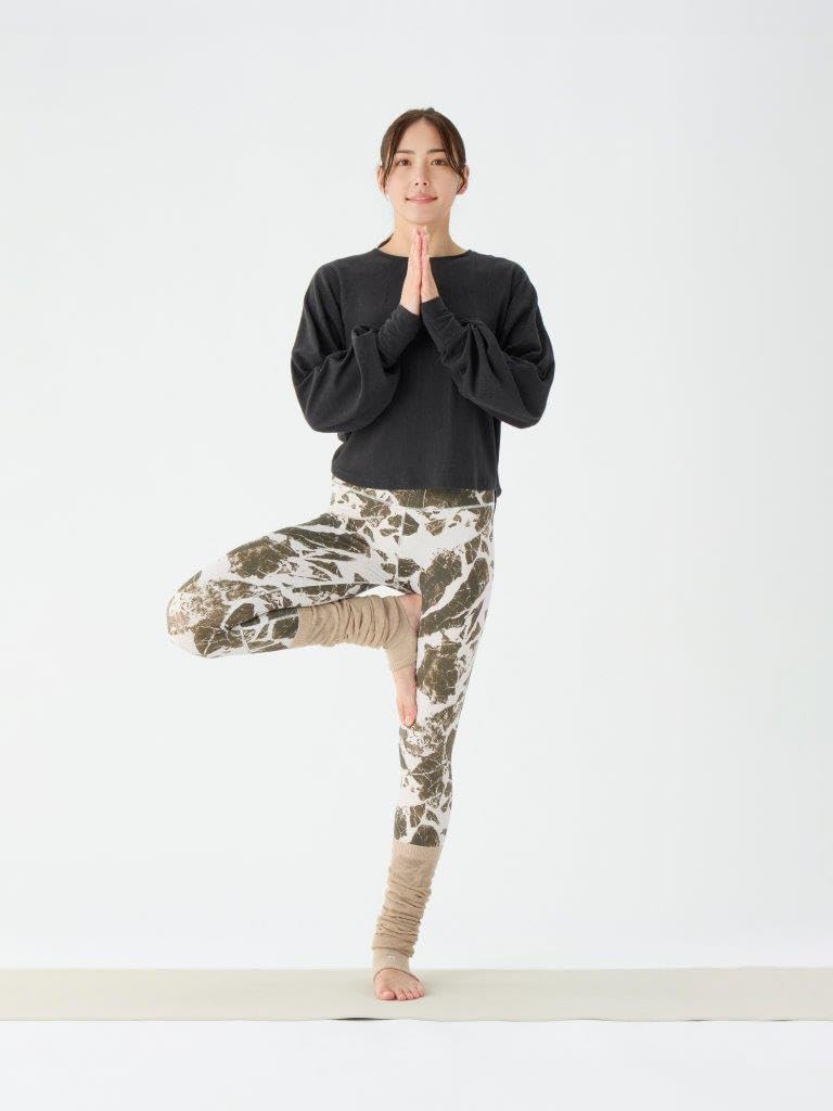 Suria Yoga Socks Made In Japan Leg Stays In One Size Fits Cappuccino [Nataraja] Warmers, Heelless, Toeless, Place, All,