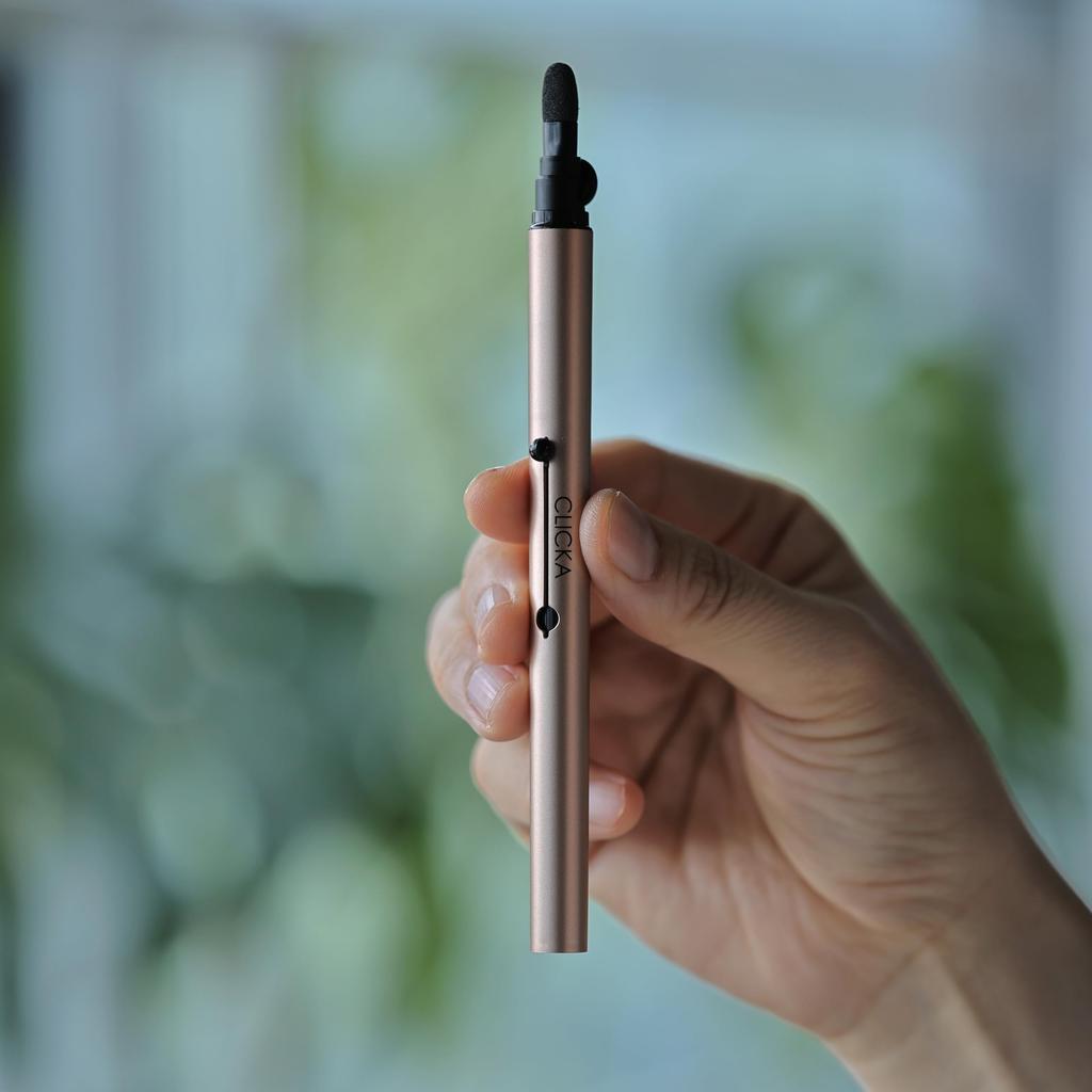 CLICKA Retractable Makeup Premium Synthetic Bristle Sponge Brush Brush, [LM602]