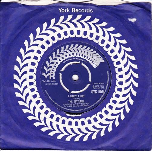 7palcová deska SETTLERS - A Daisy A Day SYK559 York Records 1973 UK Pop Použitá