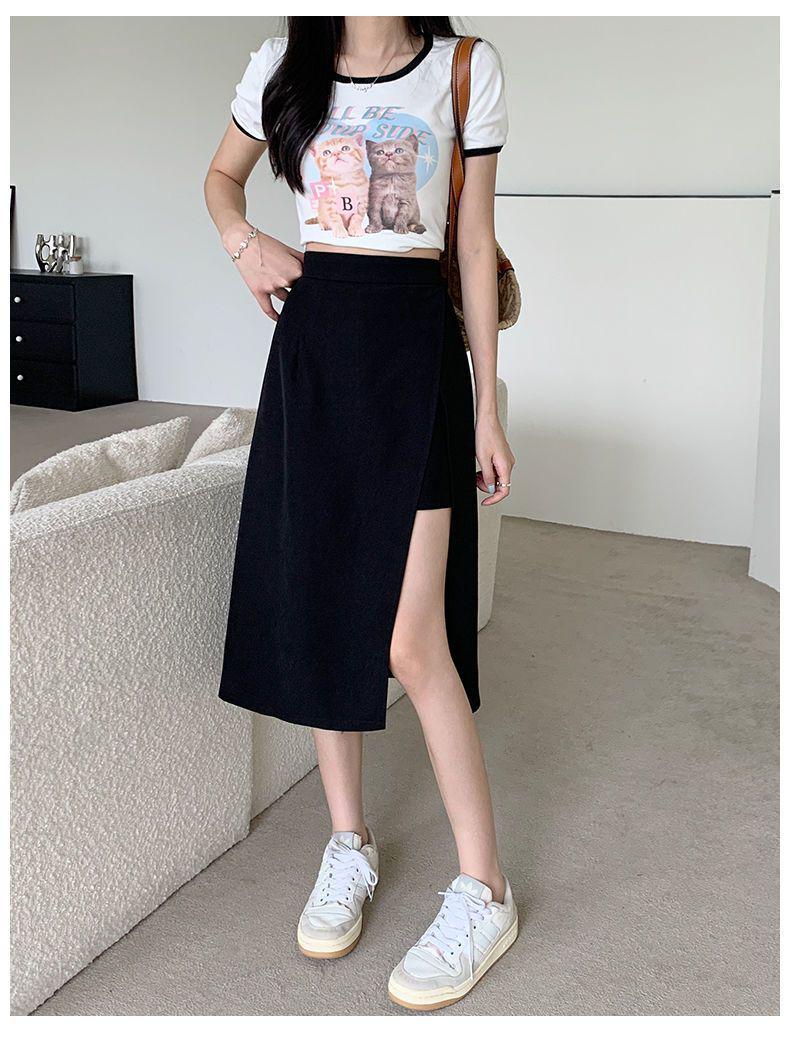 

Миди-юбка А-силуэта с высокой талией и разрезом: Стройнящий и универсальный для всех сезонов Extra Large чёрный