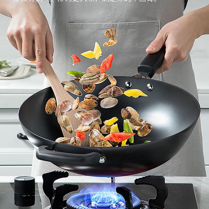 COOKER KING 32cm Hand-Cast Cast Iron Wok