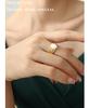 Bague Personnalisée en Acier Titane Plaqué Or avec Nacre Blanche et Zircon - Bijou de Main Résistant à la Décoloration