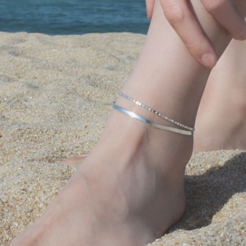 

POSTLUDE [SILVER] SNAKE DOT CHAIN AK SILVER