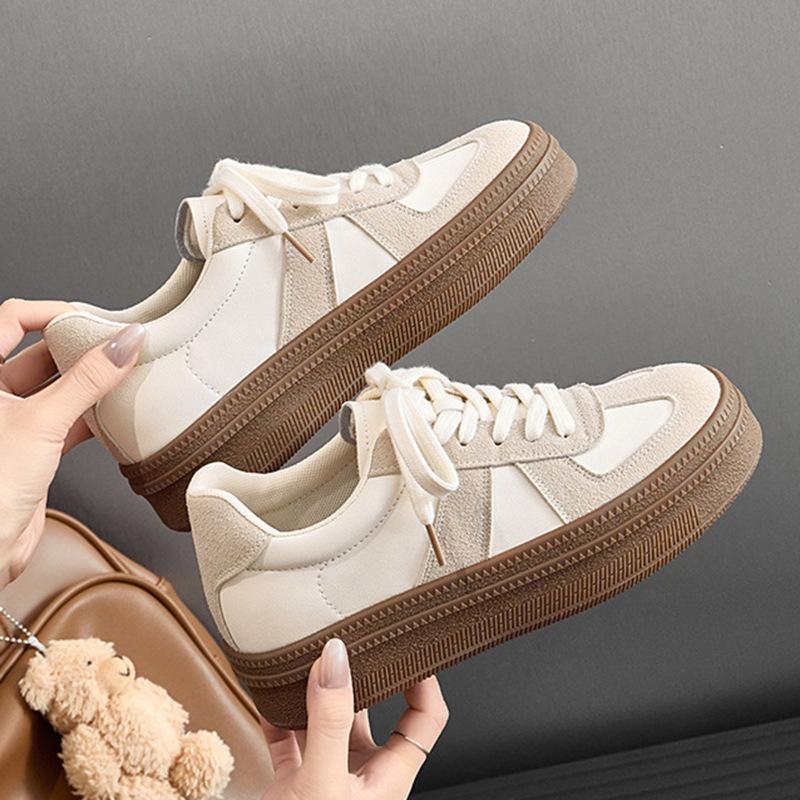 

The cloud that little white shoe women love, the new 2025 raw rubber double-layer thick-soled sports and leisure women s shoes are classic. 34