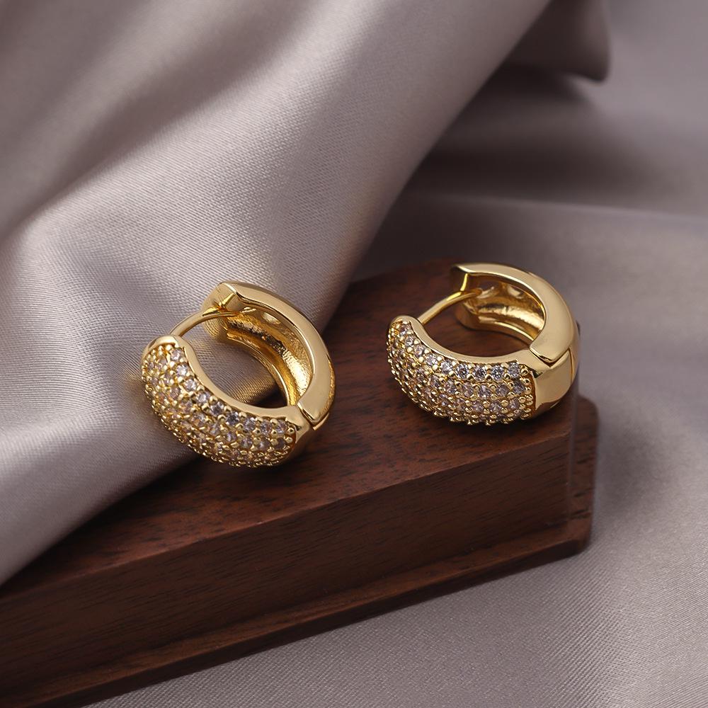Luxurious French Copper Earrings with Versatile Design and Full Diamond Studs - High-End Trendy Jewelry 