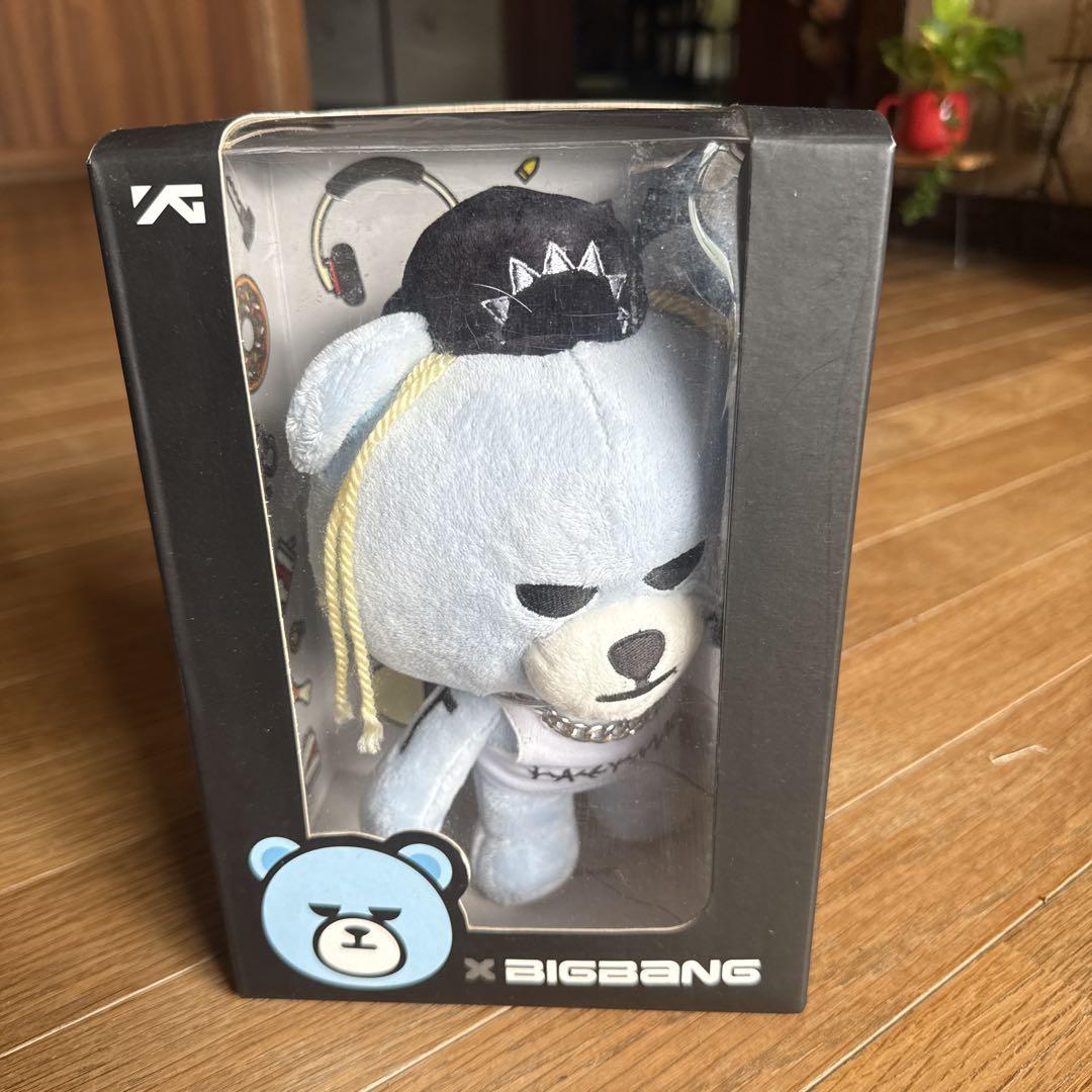 

[USED] BIGBANG early Taeyang Yongbae SOL Bear
