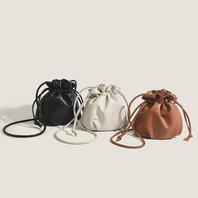 Mode Einfache Damen Kordelzug Eimerbeutel Weibliche Kleine Umhängetaschen Damen Weiches PU Leder Umhängetaschen Lässige Niedliche Handtaschen