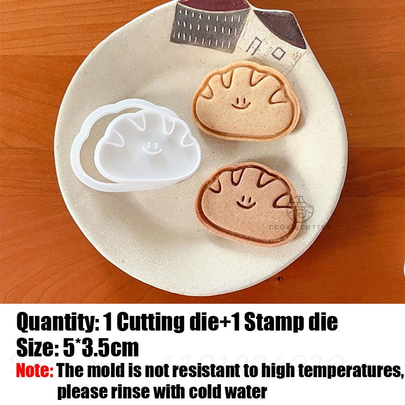 Cute Chestnut Bread Cookie Mold Cartoon Croissant Toast Shaped Biscuit Vegetable Cutting Die Kids Lunch Baking Mold Kitchen Tool