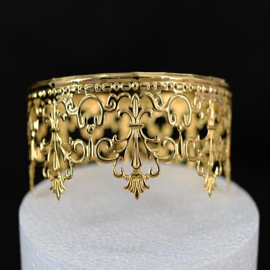 Cake Topper Rust-proof Realistic Looking Metal Crown Cake Topper Royal Themed Baby Shower