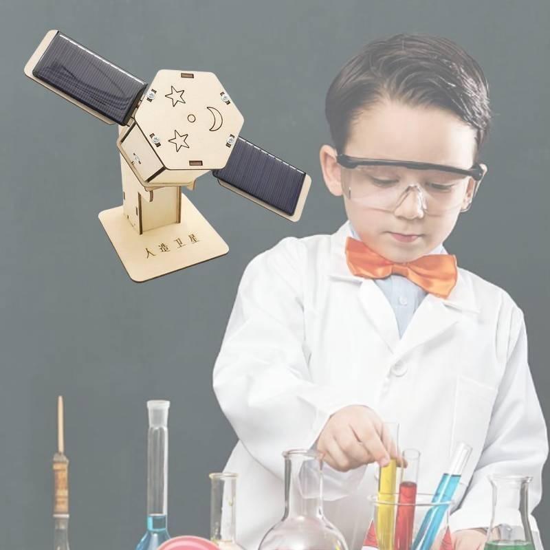 Modelo de Satélite de Energia Solar Brinquedo Educacional de Madeira DIY Para Crianças Experiência Científica
