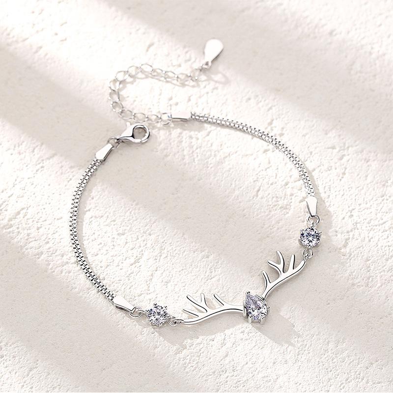Women's High-End 'I Have You' Sterling Silver Reindeer Bracelet - Niche Design, Versatile Holiday Jewelry