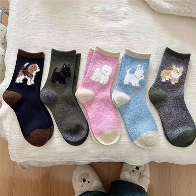 Damenmode im japanischen Stil, Mittelrohr-Wollsocken, 100 % Baumwolle, modisch, Kawaii-Cartoon, Hündinnen, lässig, lustig, süß, Strumpfwaren