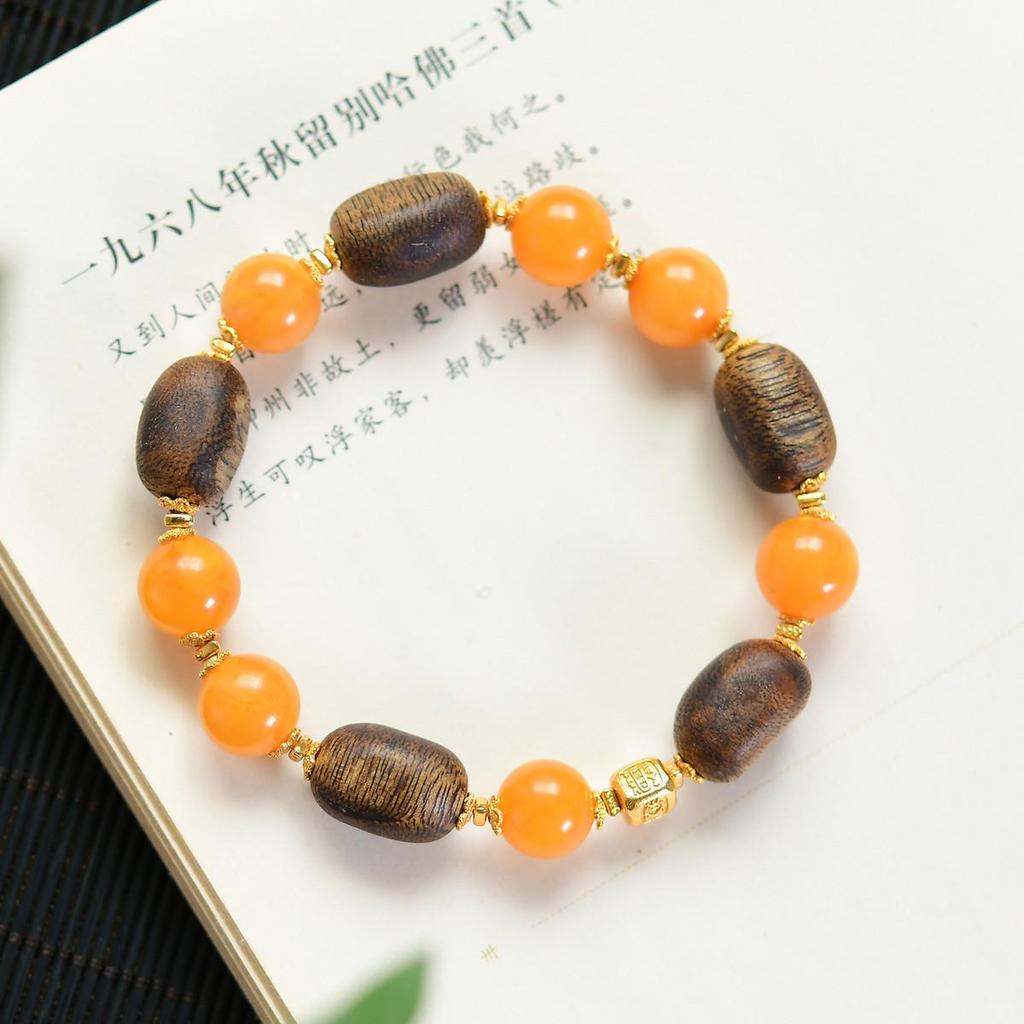 Green Kinam Agarwood Jujube & Amber Beaded Bracelet with 925 Silver Accents