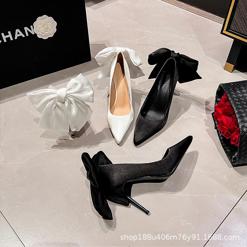 High Heels Women's 2025 Autumn and Winter New Thin Heels Pointed Black French Bow Temperament High-end Niche Single Shoes