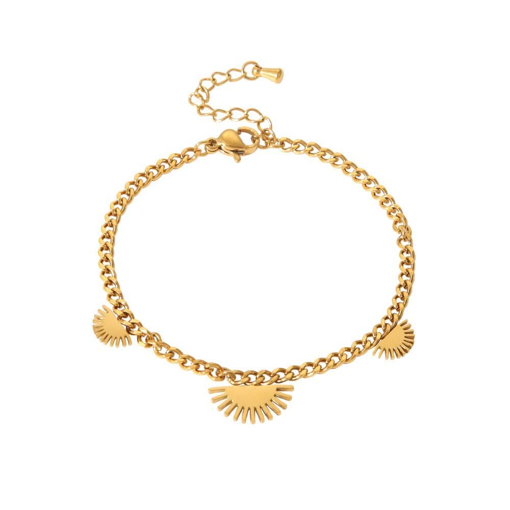 Hot-selling Light Luxury Retro Turquoise Flower Love Bracelet Plated with 18K Gold Stainless Steel Waterproof Stacked Jewelry