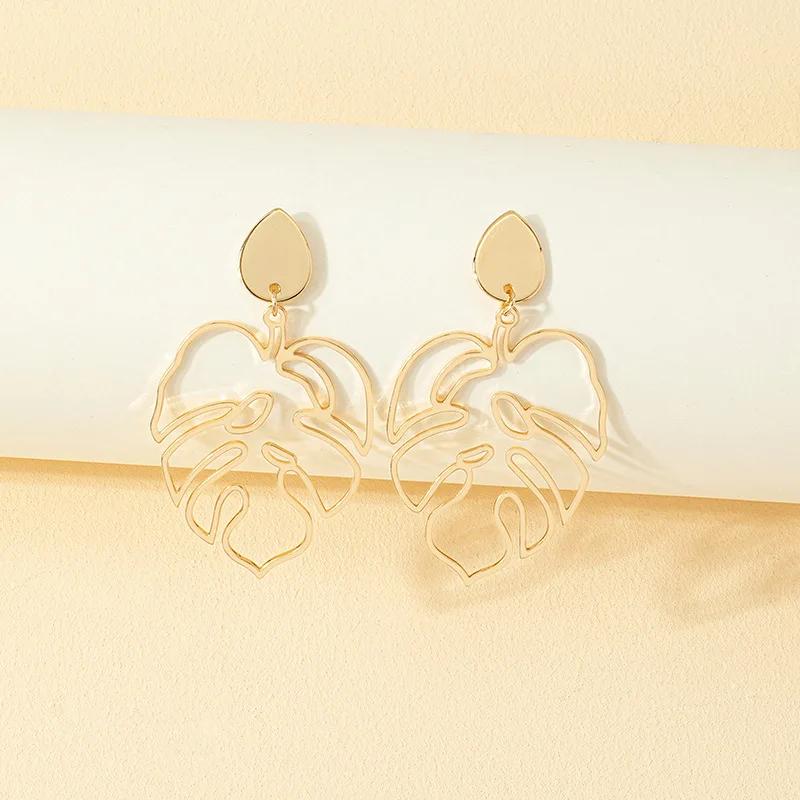 

Charm Hollow Leaf Drop Dangle Earrings for Women Temperament Gold Color Stainless Steel Winter Stud Earring Jewelry Accessories