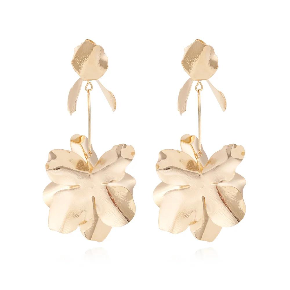 

Metal Leaf Flower Geometric Earrings Women s Popular Exaggerated Dangle Earrings Banquet Zircon Accessories DigadaguZAA золотий