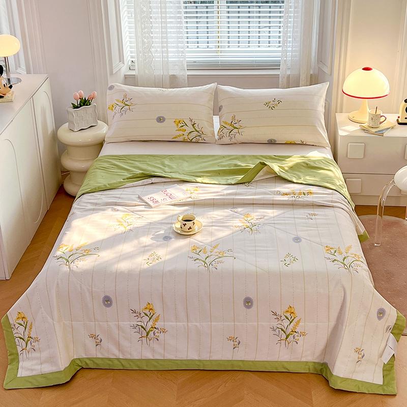 Fresh White Flowers 100% Cotton Quilted Quilt Summer Skin-friendly Comfortable Air Conditioning Quilt for Kids Teens Adults