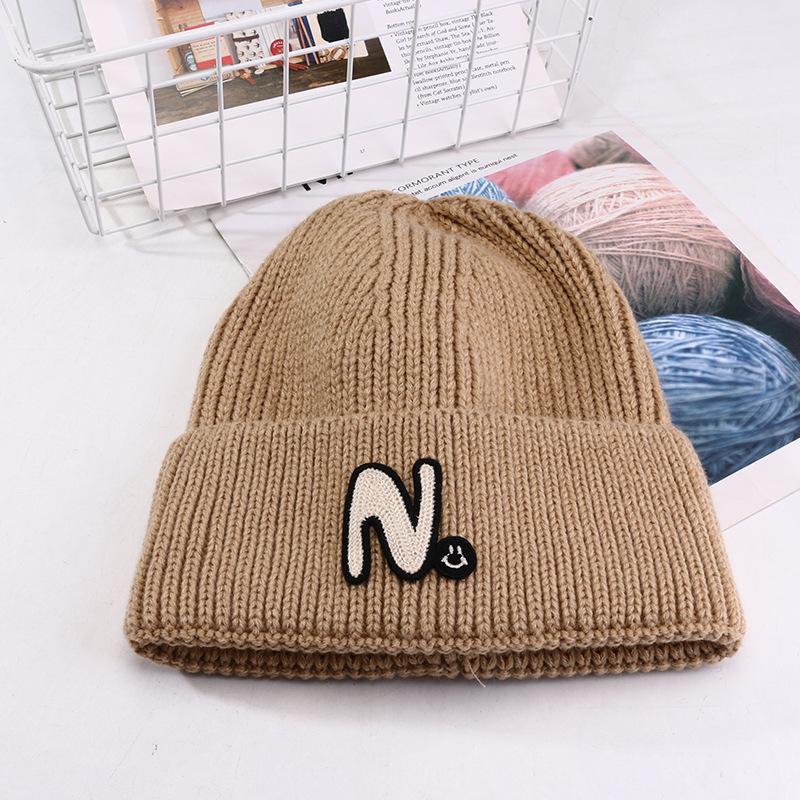 Women's Autumn and Winter New Dopamine Wool Hat Korean Versatile Knitted Hat Student Outdoor Warm Face Showing Small Cold Hat