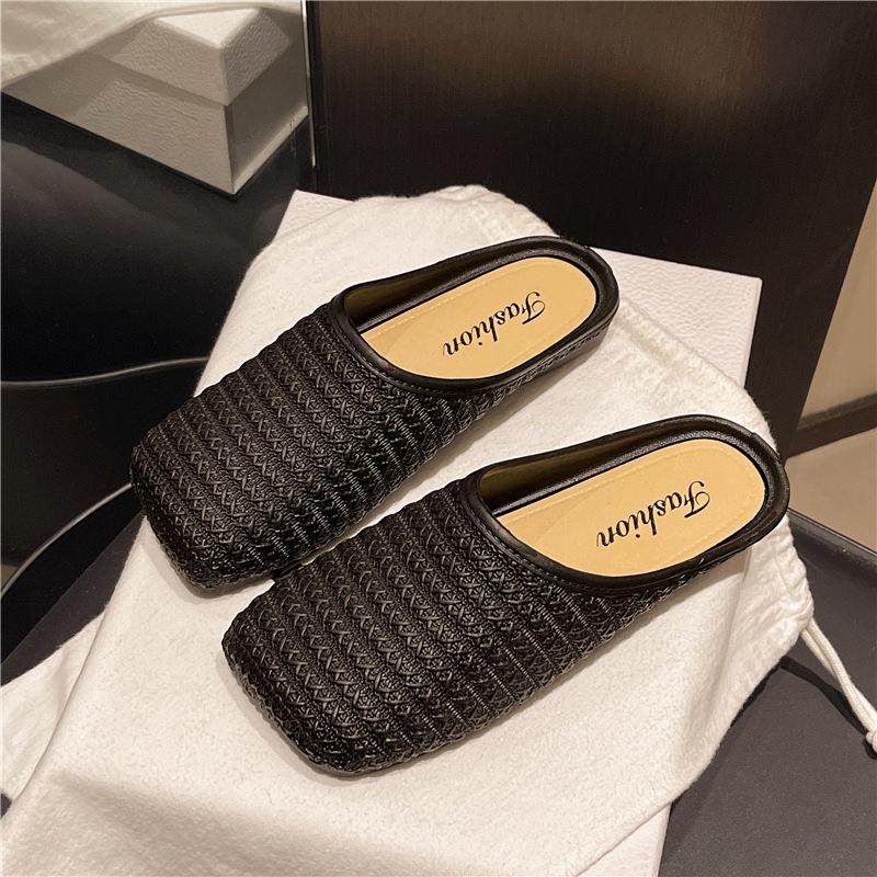 

Баотоу полутапочки женские простые модные сандалии на плоской подошве домашние нескользящие ленивые крутые тапочки женские 36-37