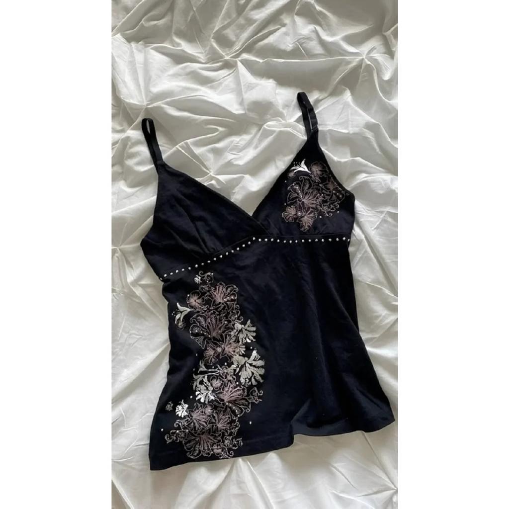 VAYLA Y2K Vintage Nero Top con Bretelle Donna Harajuku Stampa Floreale con Borchie Mini Canottiera Cotone Gotico Sexy Hottie Abbigliamento Estivo
