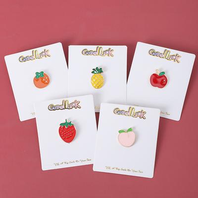 Cute Fruits Series Brooch Cartoon Custom Pins Strawberry Pineapple Peach Apple Persimmon Enamel Badge Jewelry for Backpack Gifts