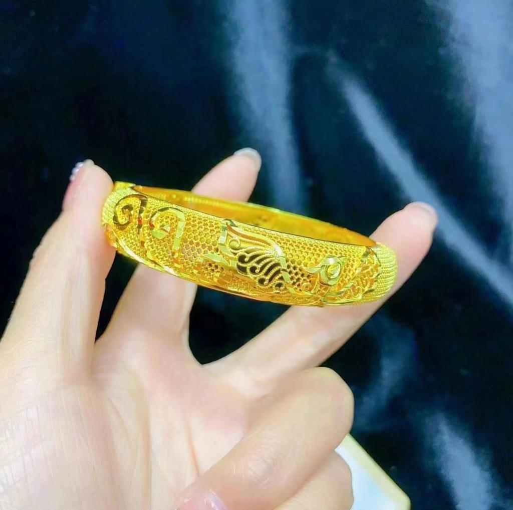 Vergoldetes Filigran-Pfauen-Schloss Armreif für Damen – Messing, Langanhaltende Farberhaltung, Im Vintage-Stil inspiriertes Armband