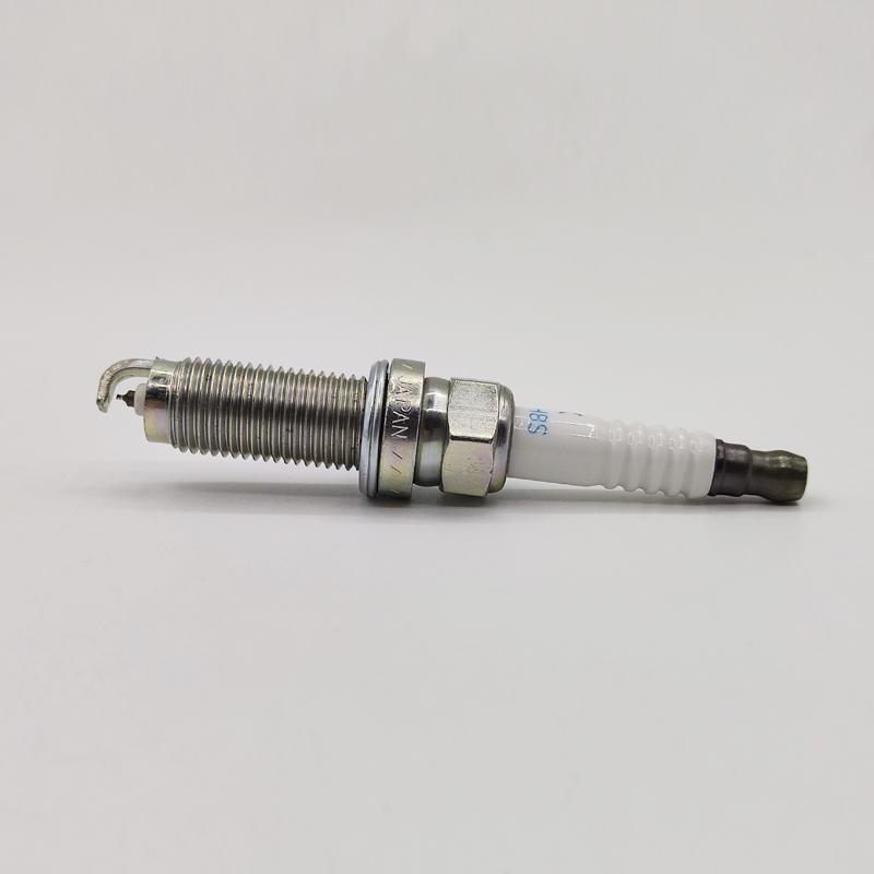 4pcs ILZKAR8H8S 95112 Iridium Spark Plug for Honda Civic Avancier Jade URV XRV Envix Crider Acura CDX Vezel ILZKAR8H8S-95112